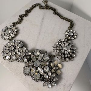 Bridal statement necklace